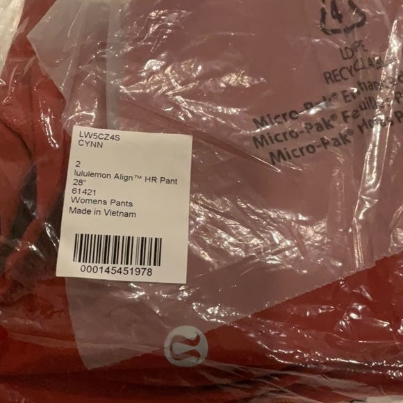 B-Lululemon Align High-Rise Pant 28"
Cayenne - Picture 5 of 5